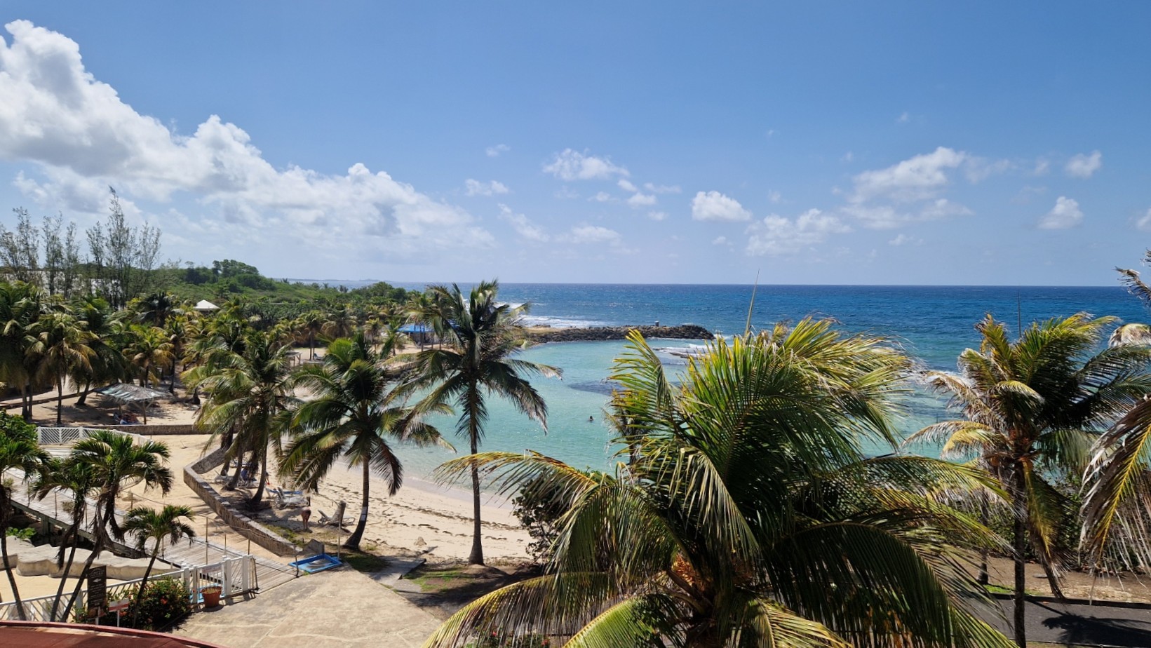 Lagon du Manganao Village